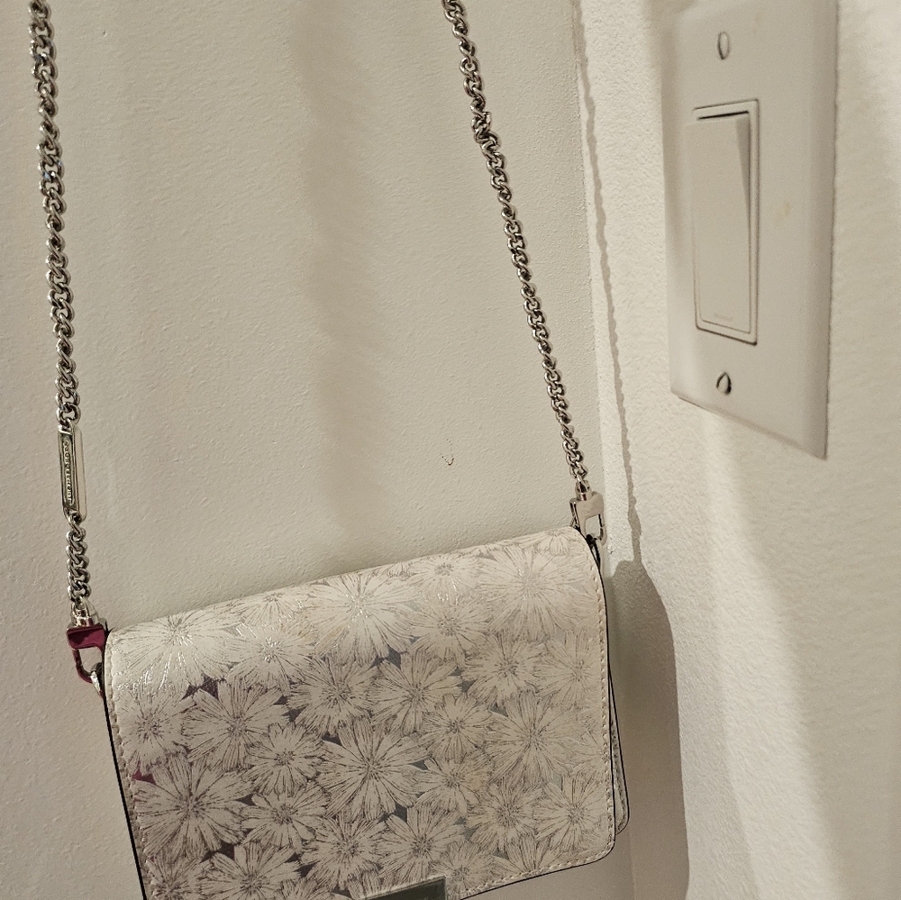 Bag - Picture 5 of 6